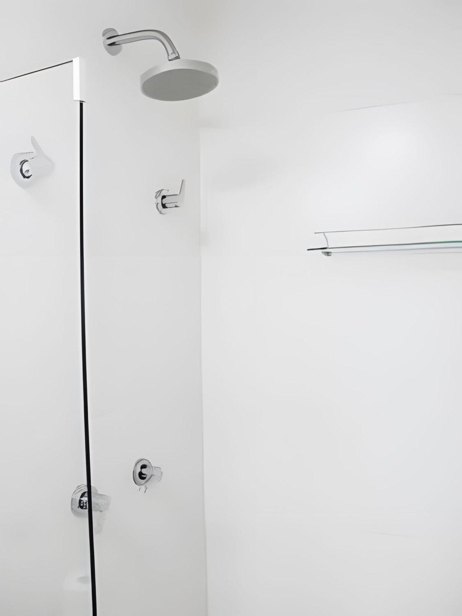 Apartamentos De 2 Quartos Com Piscina Na Praia Dos Anjos Arraial do Cabo Esterno foto